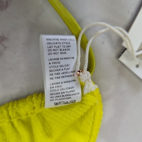 Good American Swim Top Women 1 2 S M Small Crinkle Tiny Ties Yellow Bikini - Picture 12 of 13